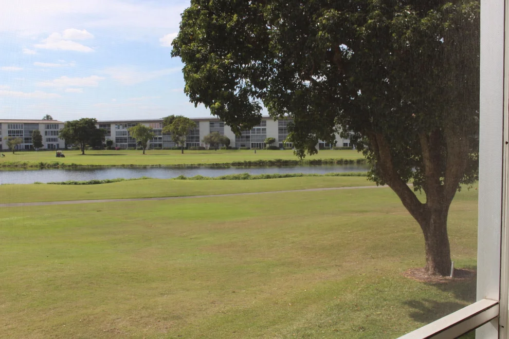 Unit for sale at 3302 Aruba Way, Coconut Creek, FL 33066