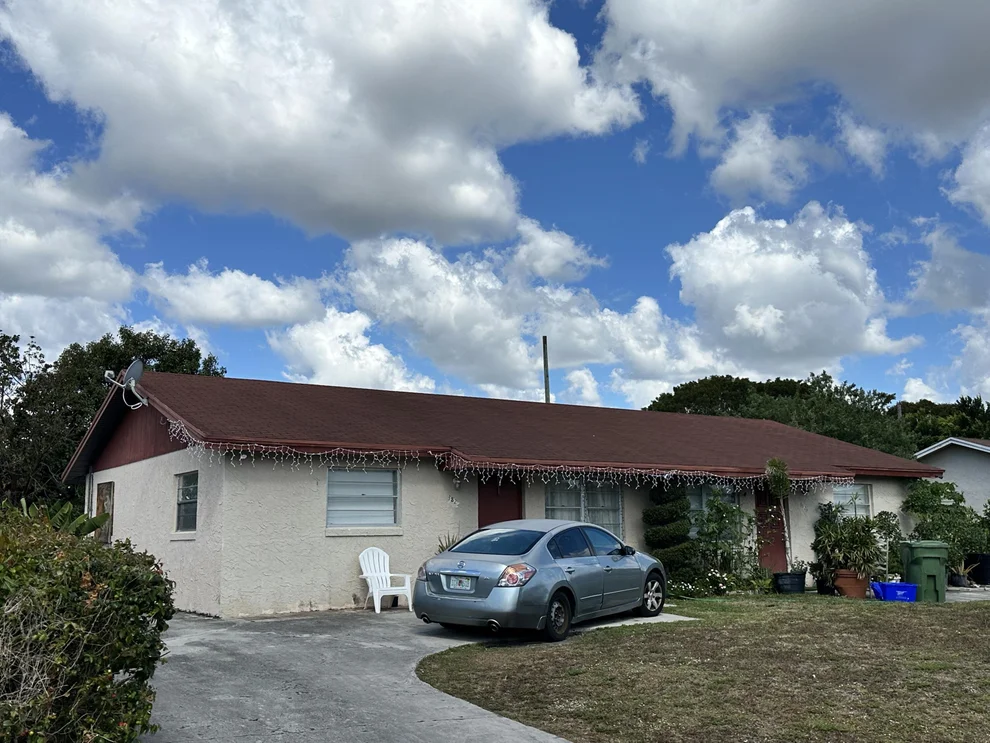 Unit for sale at 3825 42nd Avenue S, Palm Springs, FL 33461