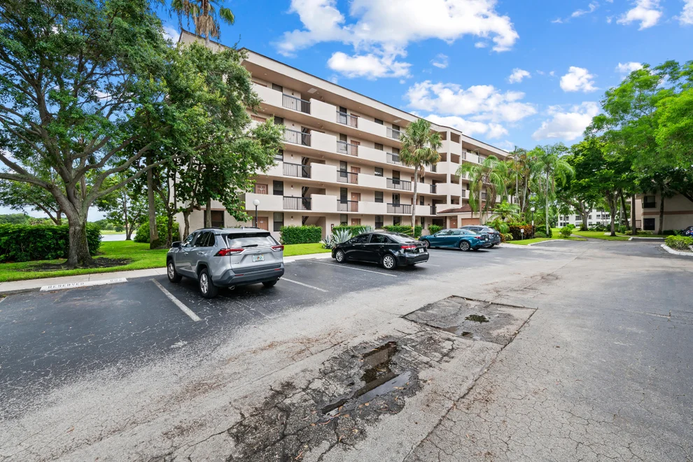 Unit for sale at 2768 CARAMBOLA Circle S, Coconut Creek, FL 33066
