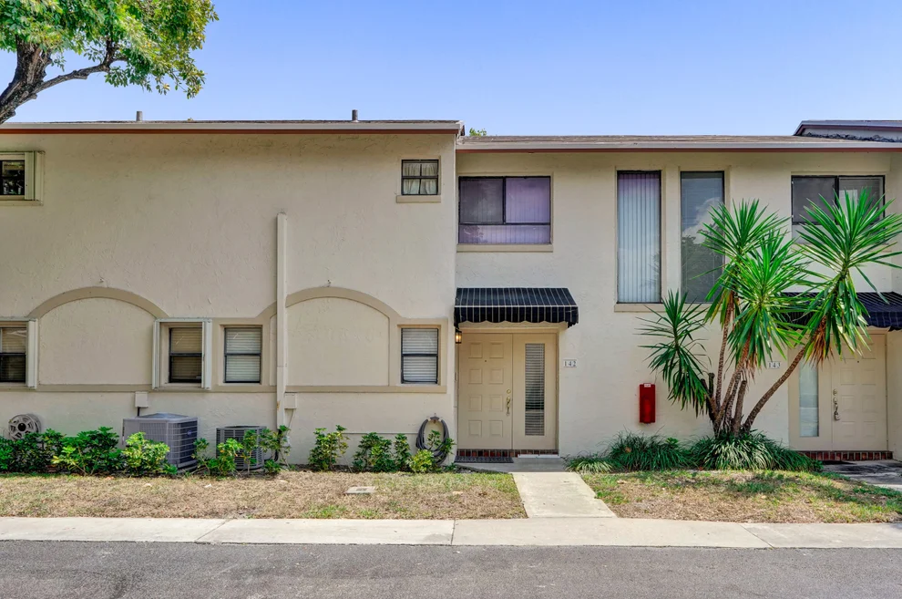 Unit for sale at 7200 NW 2nd Avenue, Boca Raton, FL 33487