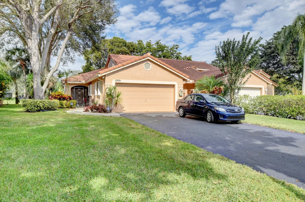 Unit for sale at 10895 Hidden Lake Place, Boca Raton, FL 33498