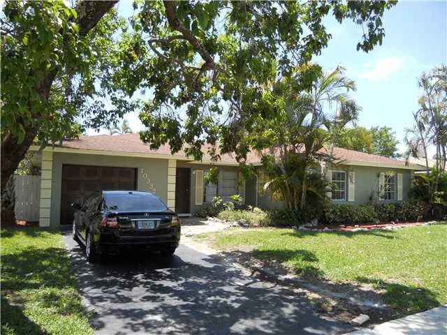 Unit for sale at 10332 Dorchester Drive, Boca Raton, FL 33487