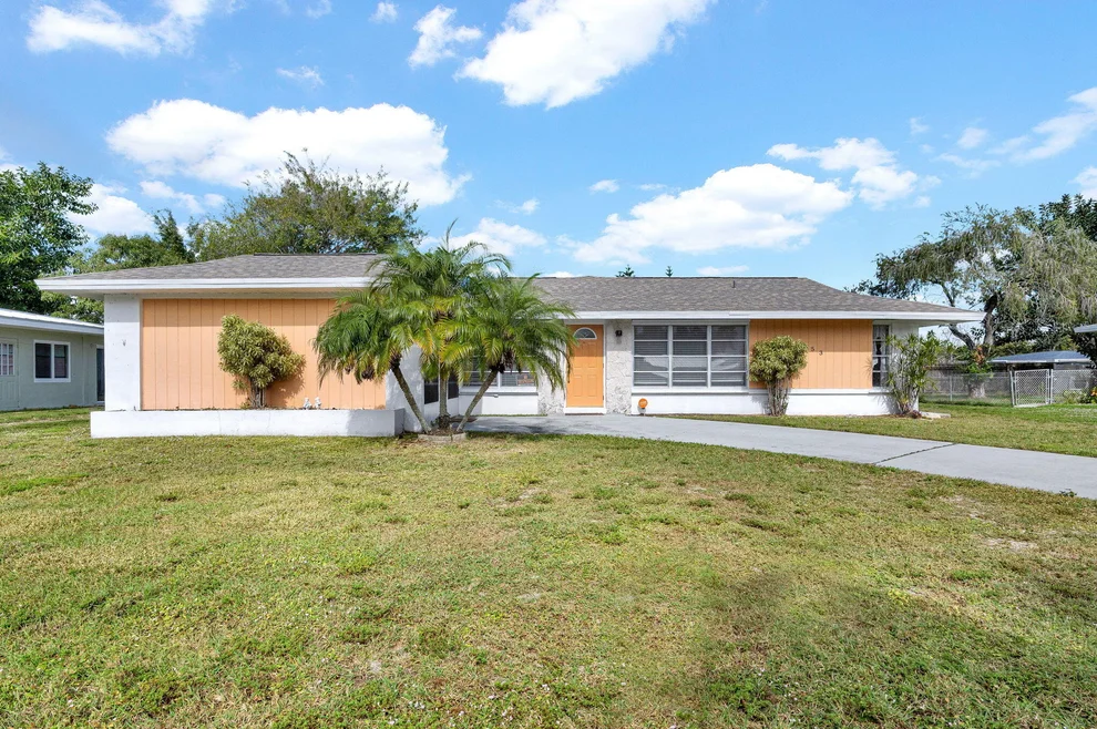 Unit for sale at 153 NE Tunison Avenue, Port St Lucie, FL 34983