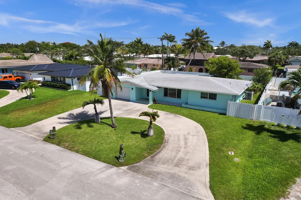 Unit for sale at 571 SE 14th Street, Pompano Beach, FL 33060