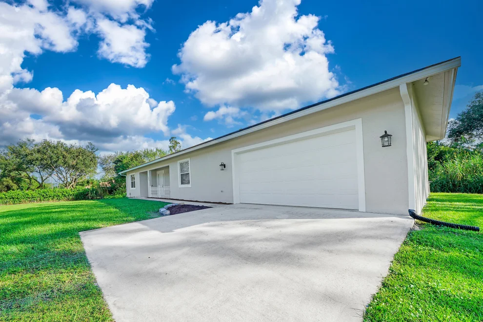 Unit for sale at 16088 Downers Drive E, Loxahatchee, FL 33470