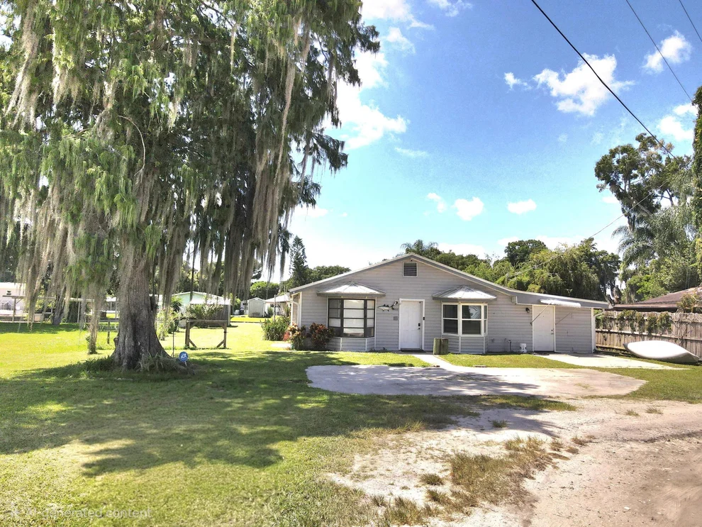 Unit for sale at 2922 SE 28TH Street, Okeechobee, FL 34974