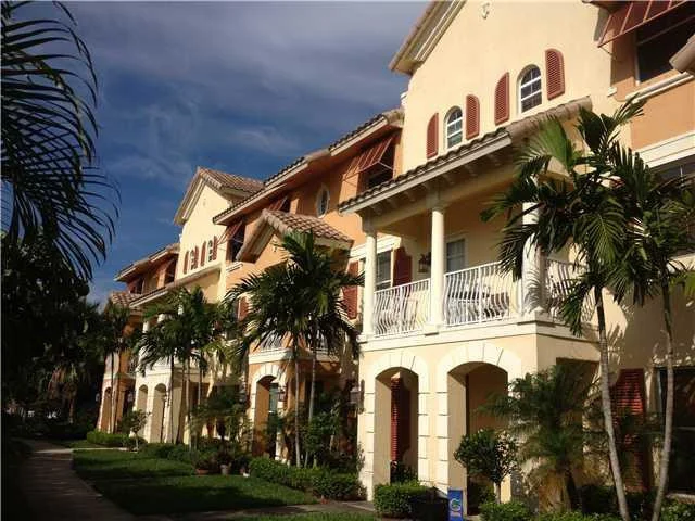 Unit for sale at 1440 Via Alferi, Boynton Beach, FL 33426