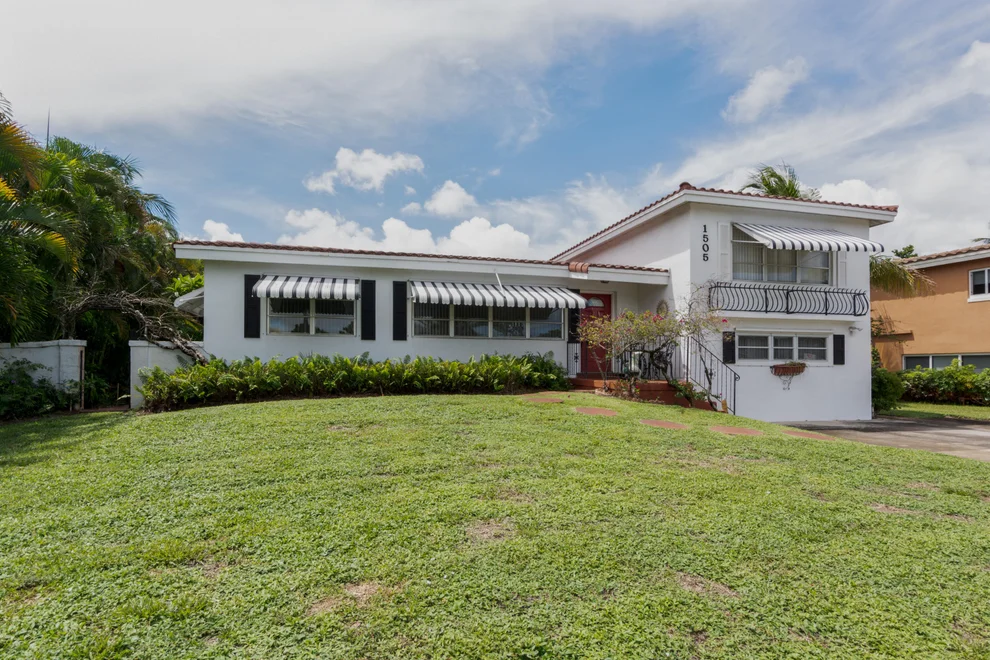Unit for sale at 1505 NE 5th Avenue, Boca Raton, FL 33432