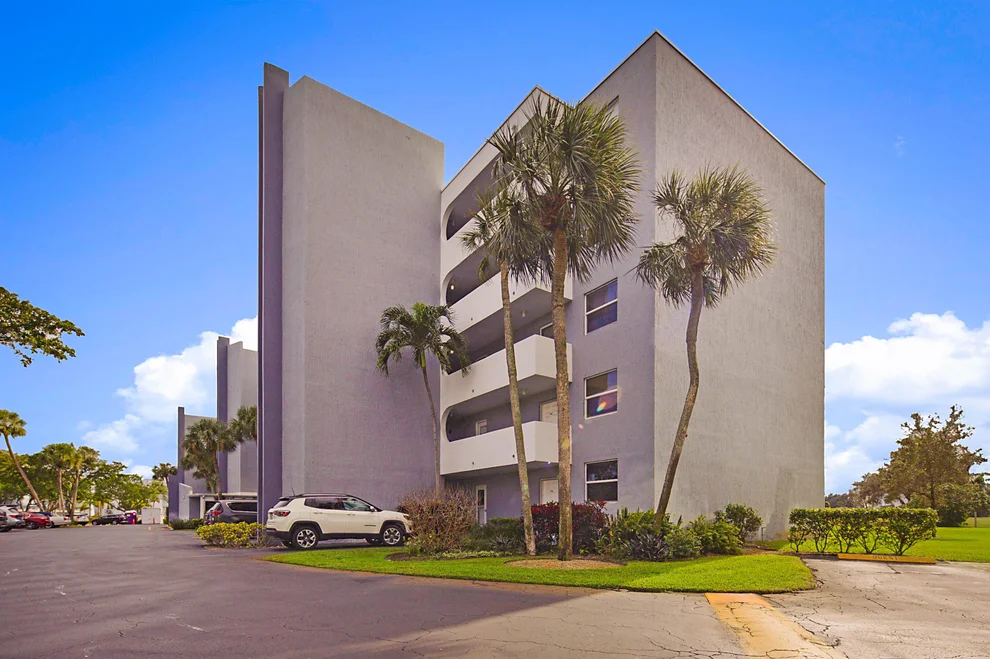 Unit for sale at 6699 NW 2ND Avenue, Boca Raton, FL 33487