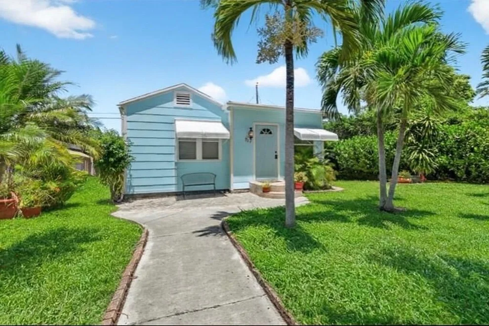 Unit for sale at 927 Mcintosh Street, West Palm Beach, FL 33405