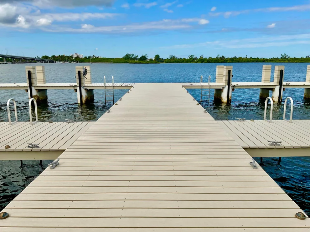 Unit for sale at 2840 S Ocean Boulevard, Palm Beach, FL 33480