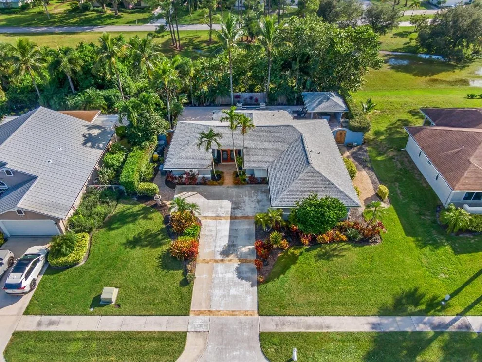 Unit for sale at 5936 Loxahatchee Pines Drive, Jupiter, FL 33458