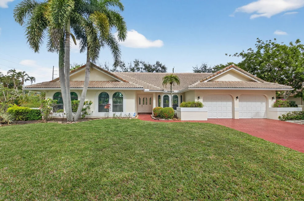 Unit for sale at 2871 NW 49th Street, Boca Raton, FL 33434