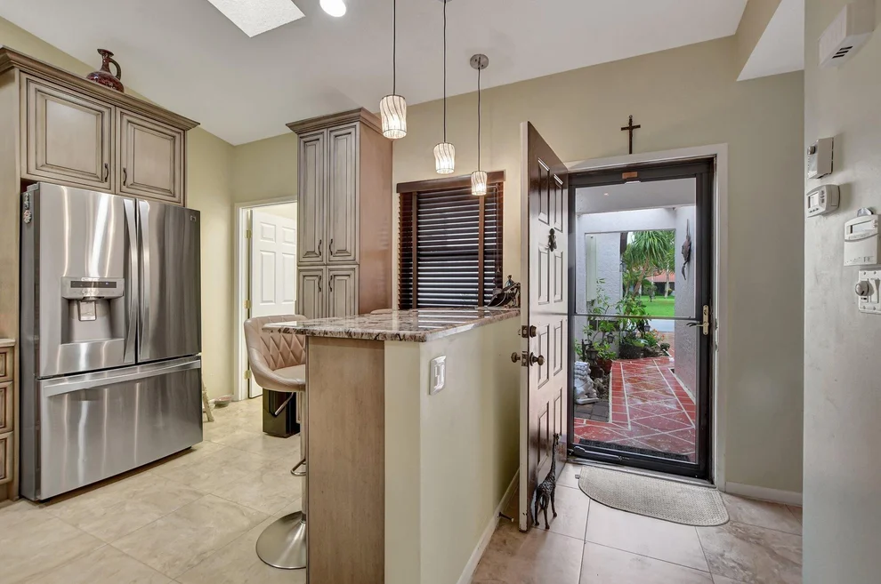 Unit for sale at 6434 Royal Manor Circle, Delray Beach, FL 33446