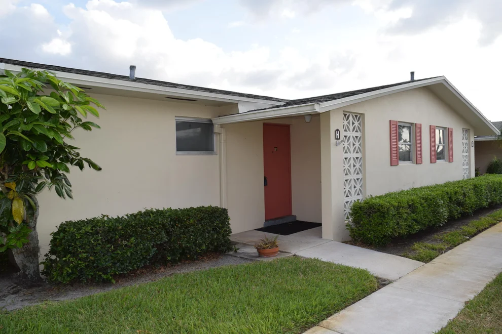 Unit for sale at 2926 E Ashley Drive, West Palm Beach, FL 33415