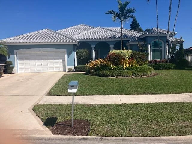 Unit for sale at 7043 Peninsula Court, Lake Worth, FL 33467