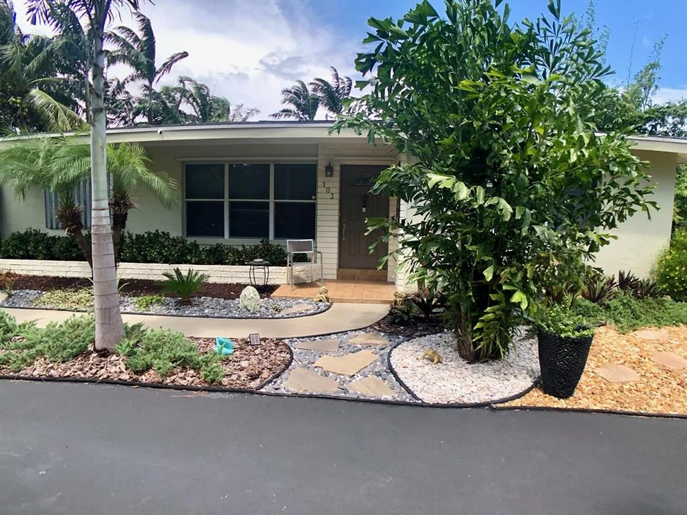 Unit for sale at 103 SE 28th Avenue, Boynton Beach, FL 33435
