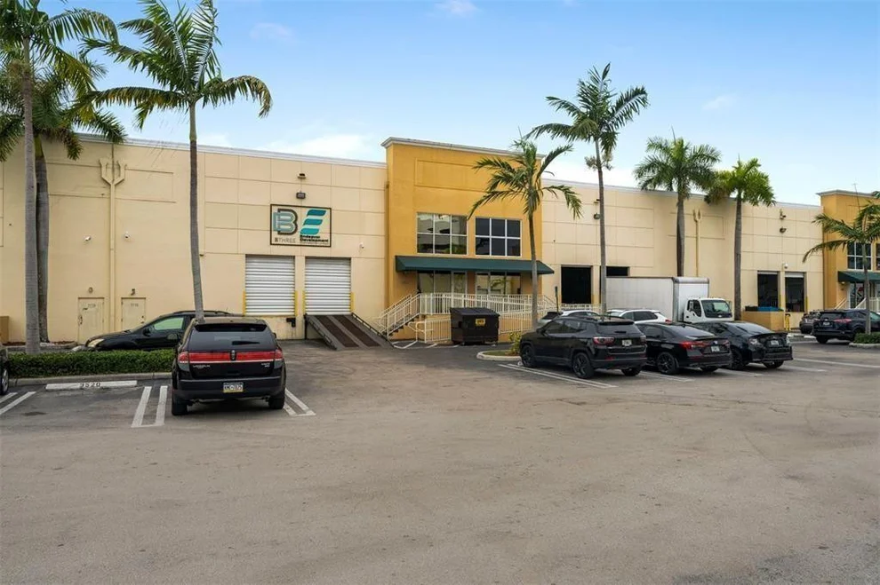 Unit for sale at 3530 NW 115th Avenue, Doral, FL 33178
