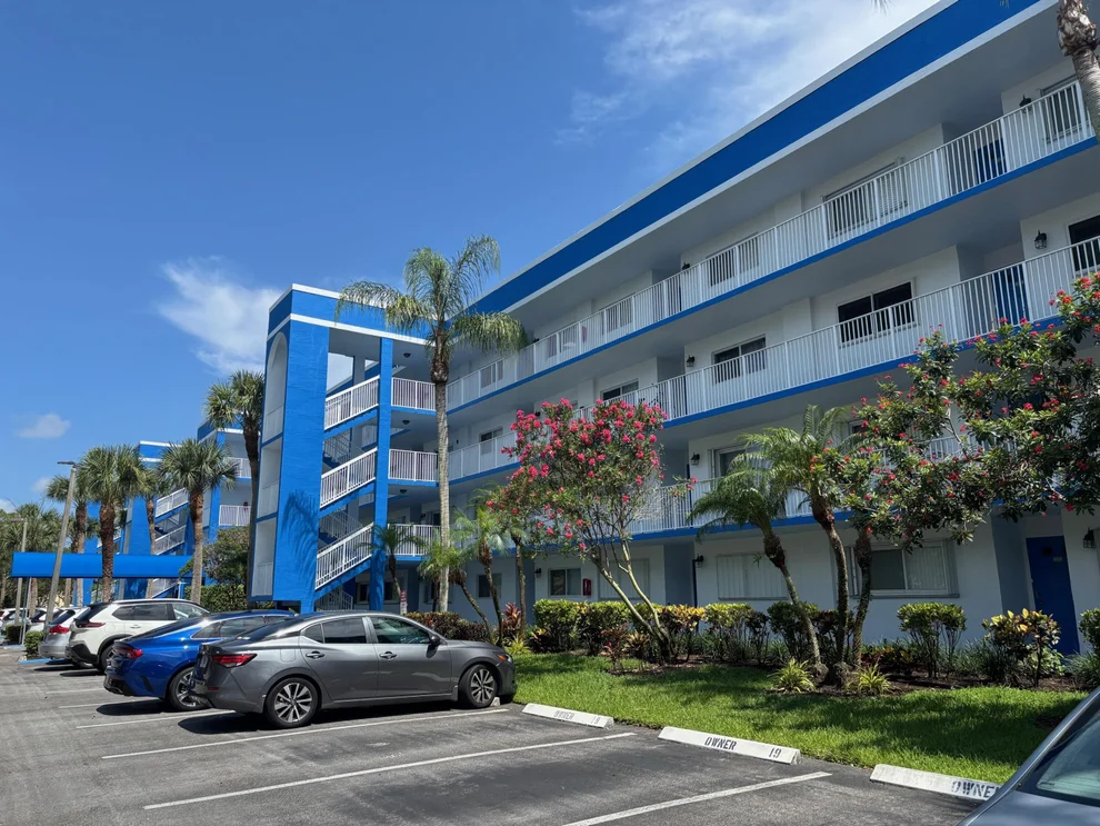 Unit for sale at 4734 Lucerne Lakes Boulevard, Lake Worth, FL 33467