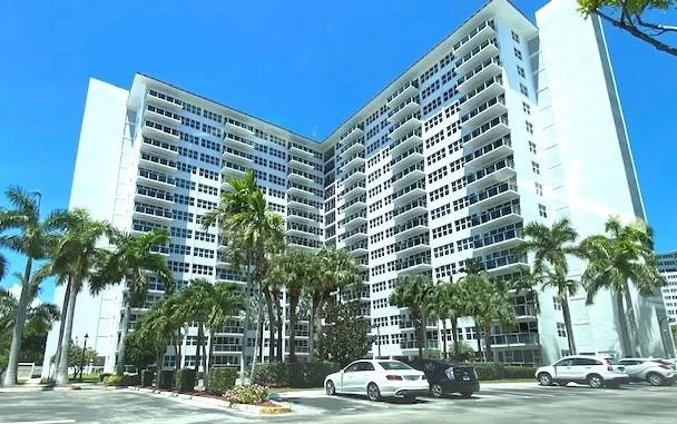 Unit for sale at 3333 NE 34th Street, Fort Lauderdale, FL 33308