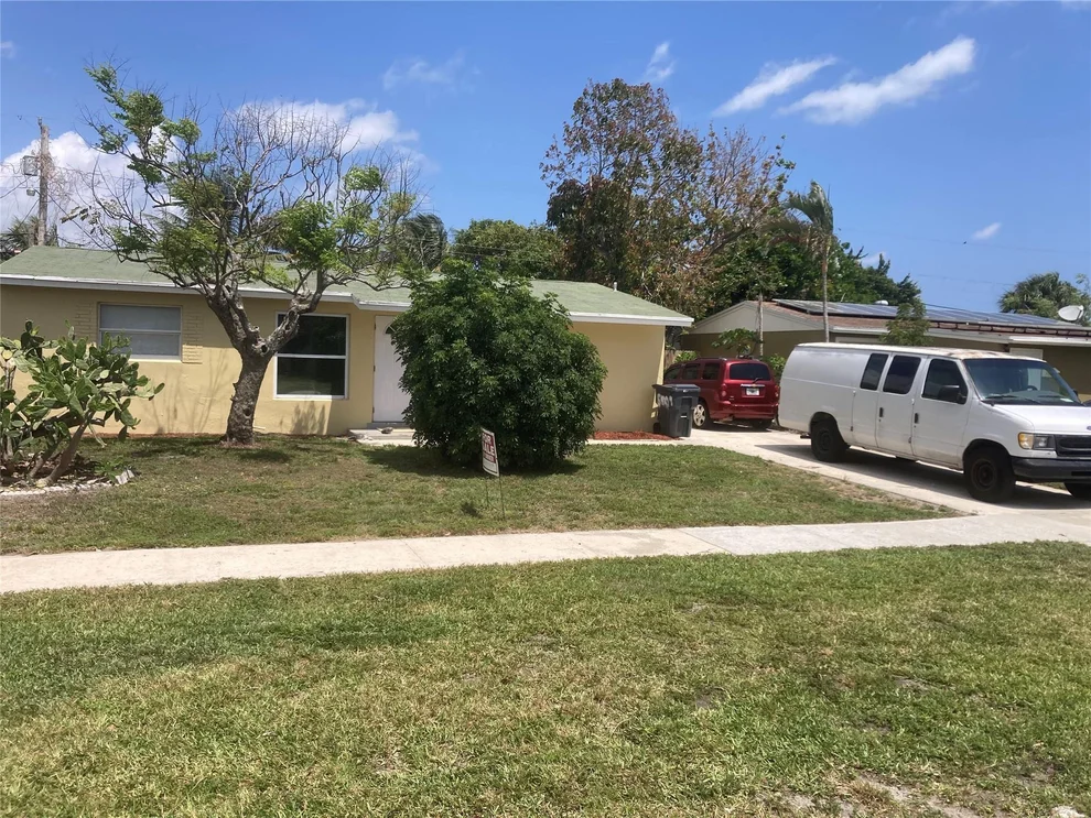 Unit for sale at 5409 Marcia Place, Mangonia Park, FL 33407