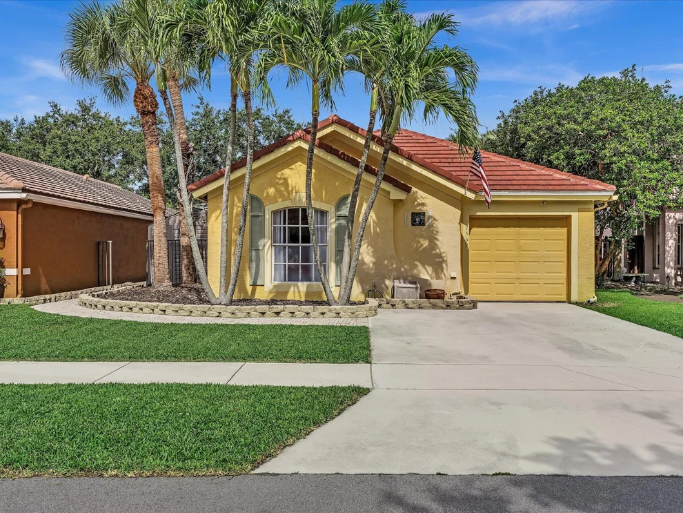Unit for sale at 7559 Savannah Lane, Lake Worth, FL 33463