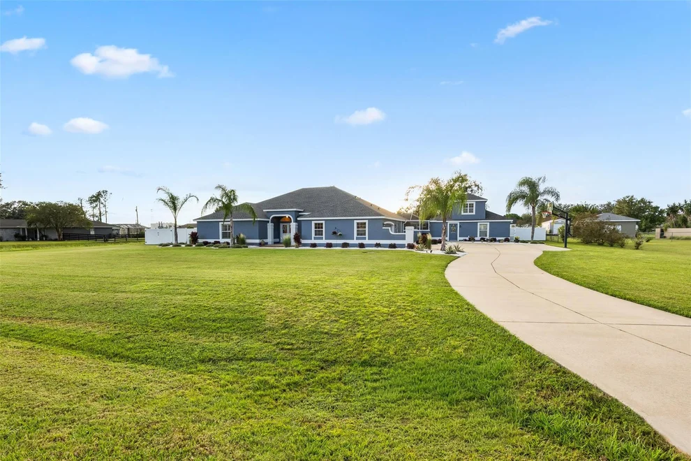 Unit for sale at 9060 County Road 128c, Wildwood, FL 34785