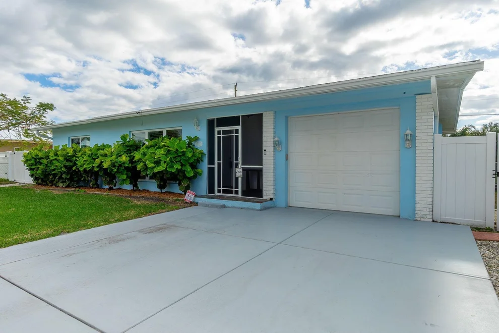 Unit for sale at 1110 SE Mayfair Lane, Port St Lucie, FL 34952