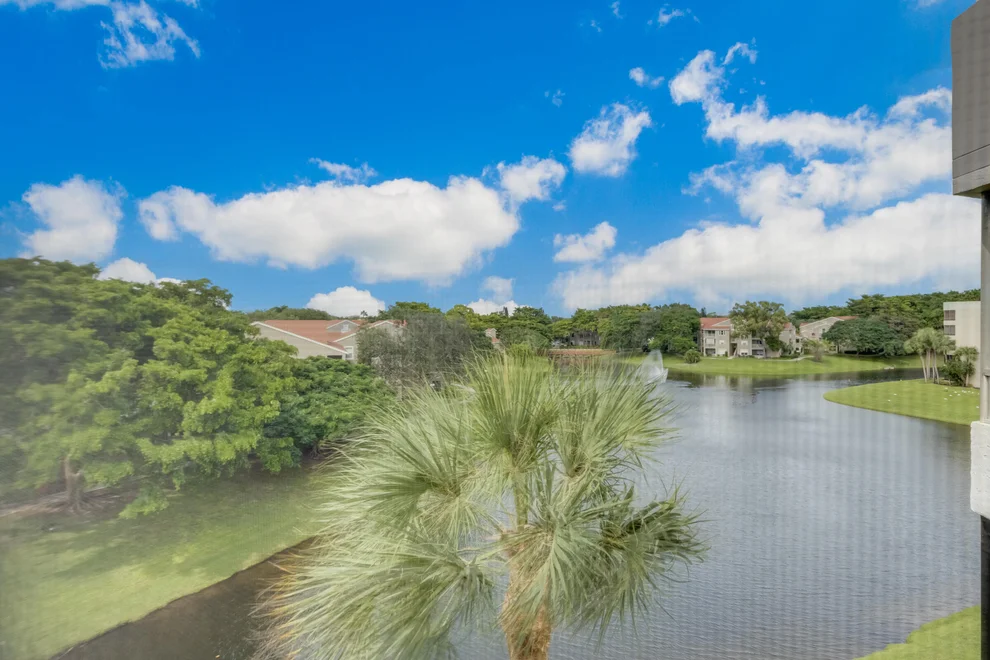 Unit for sale at 2070 Homewood Boulevard, Delray Beach, FL 33445