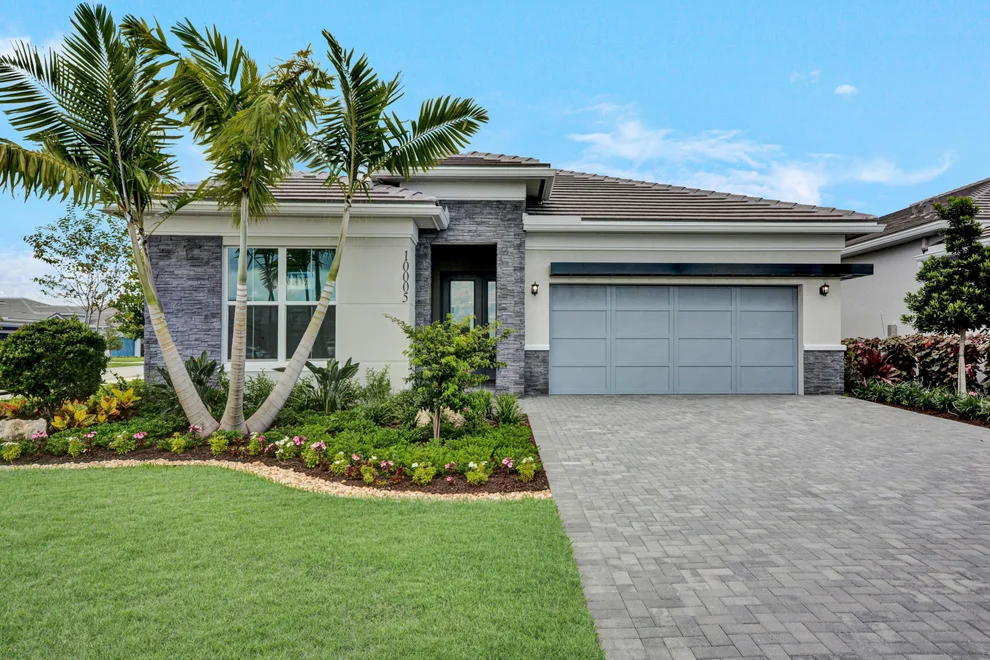 Unit for sale at 10005 Driftwood Way, Palm Beach Gardens, FL 33412