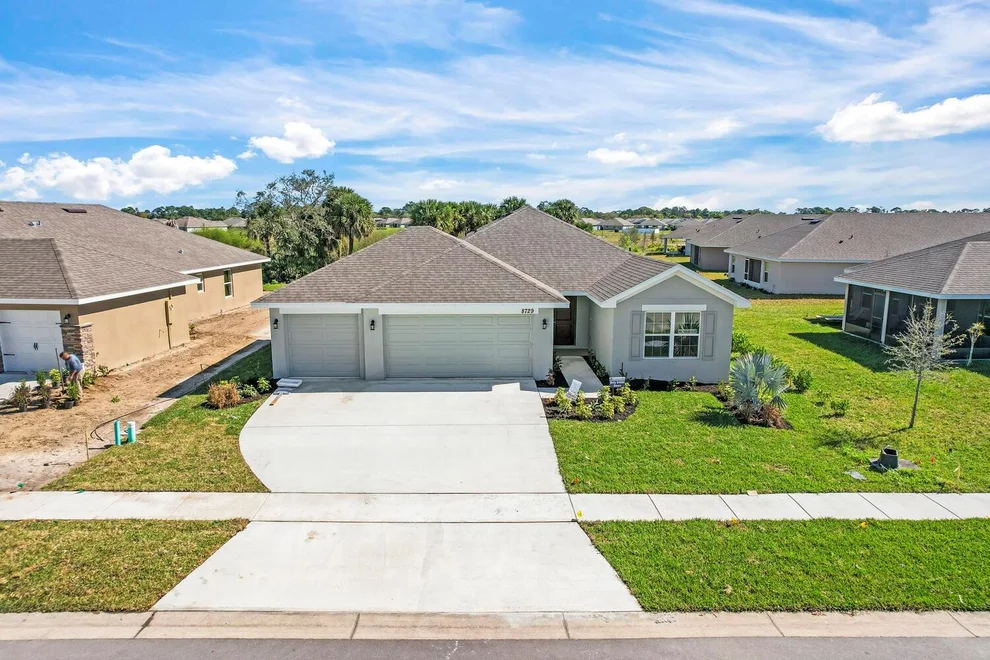 Unit for sale at 5512 Lugo Street, Fort Pierce, FL 34951
