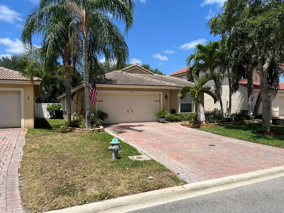 Unit for sale at 5112 Victoria Circle, West Palm Beach, FL 33409