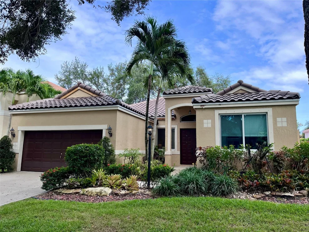 Unit for sale at 7862 NW 62nd Way, Parkland, FL 33067