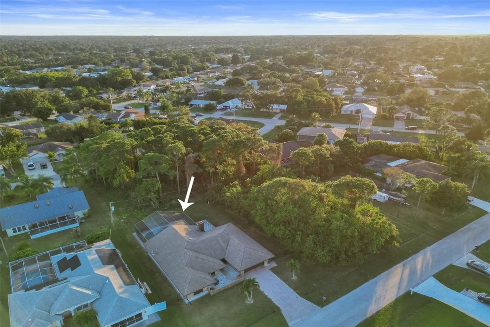 Unit for sale at 750 SE Cavern Avenue, Port St Lucie, FL 34983