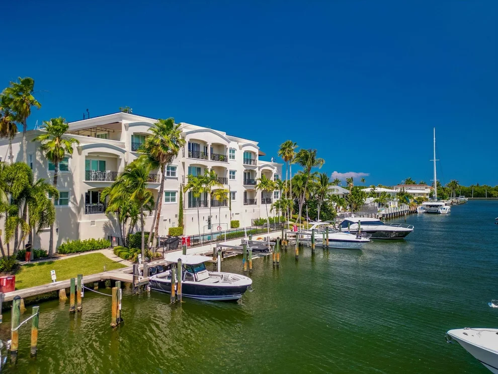 Unit for sale at 2720 NE 15th Street, Fort Lauderdale, FL 33304