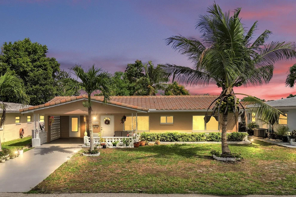 Unit for sale at 8513 NW 57th Court NW, Tamarac, FL 33321
