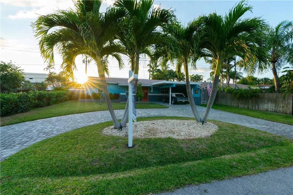 Unit for sale at 4241 NE 13th Avenue, Oakland Park, FL 33334