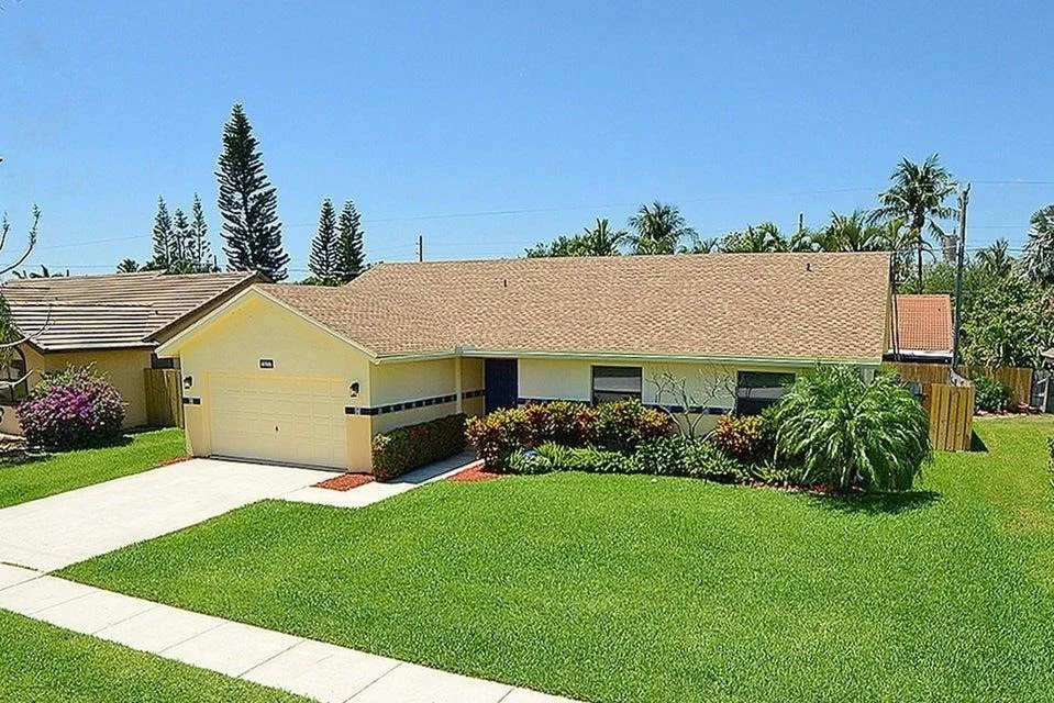 Unit for sale at 7801 W Country Club Boulevard, Boca Raton, FL 33487