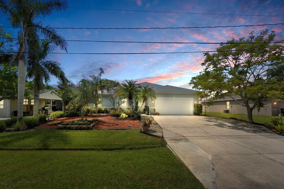 Unit for sale at 1274 SW Emerald Avenue, Port St Lucie, FL 34953