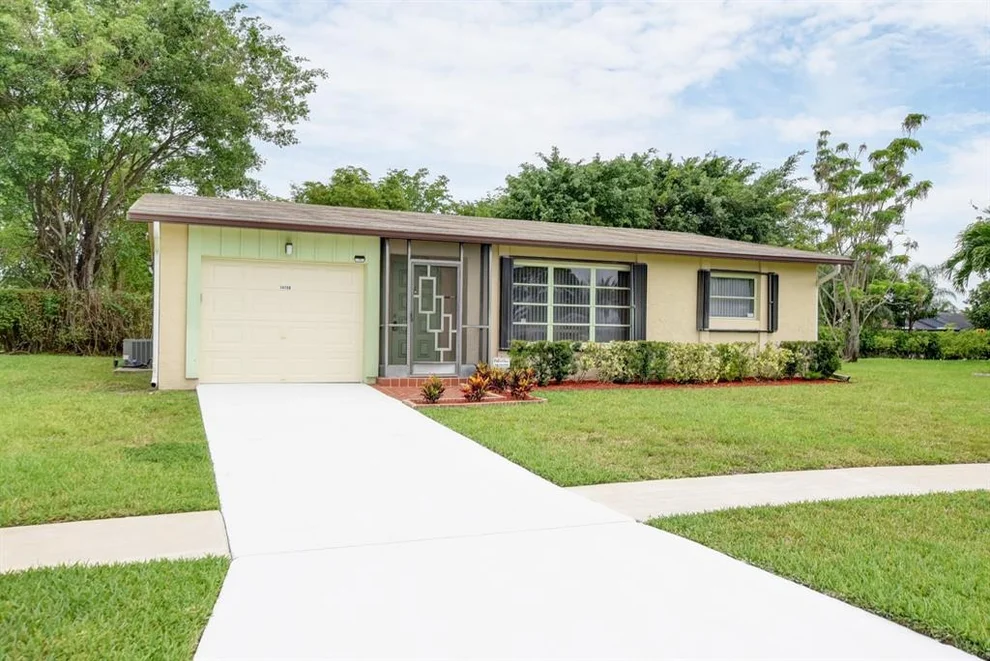 Unit for sale at 14708 Shadow Wood Lane, Delray Beach, FL 33484