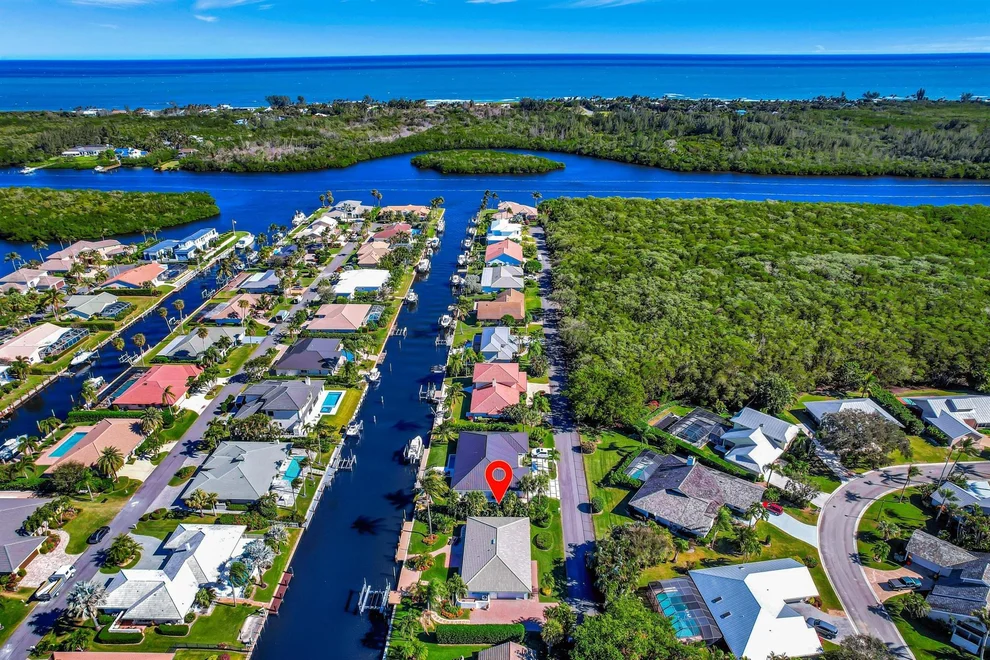 Unit for sale at 9019 SE Hawksbill Way, Hobe Sound, FL 33455