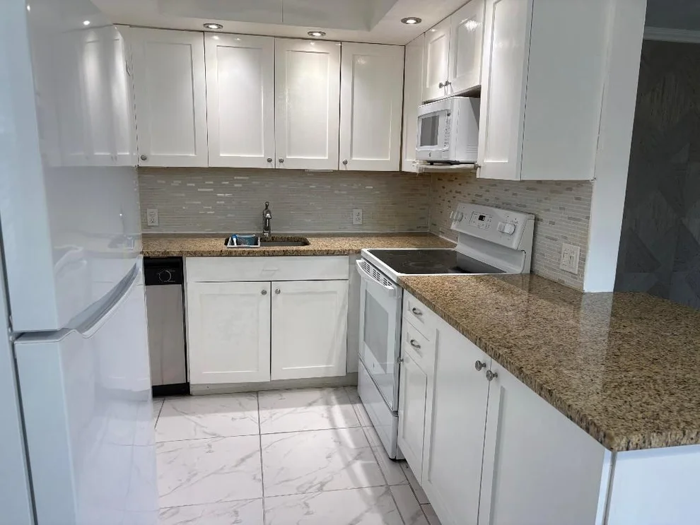 Unit for sale at 169 Dorset E, Boca Raton, FL 33434