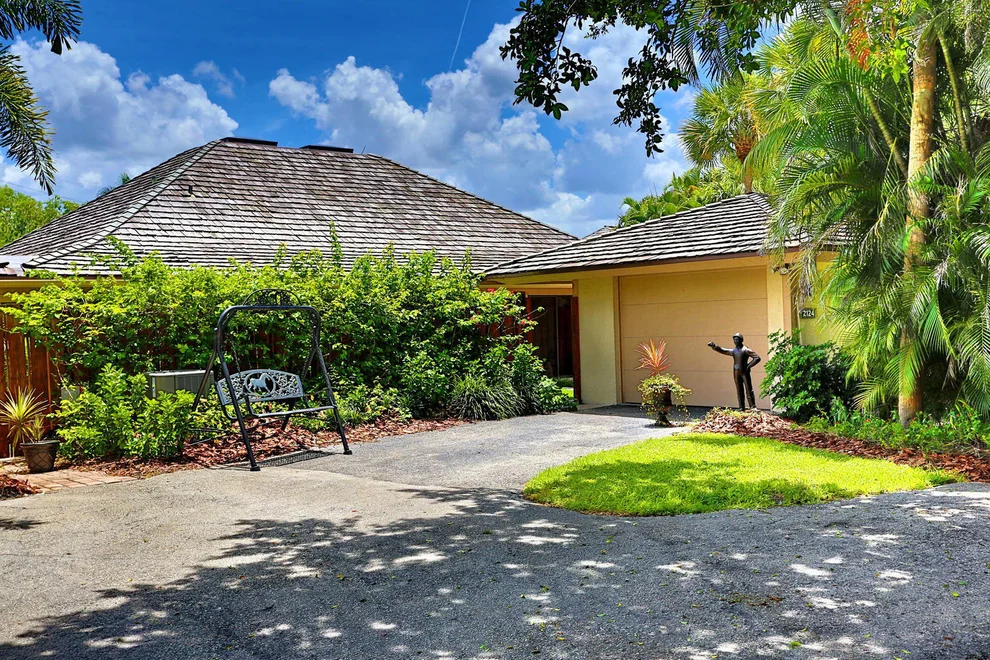 Unit for sale at 2124 Wightman Drive, Wellington, FL 33414
