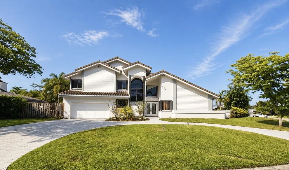 Unit for sale at 621 SW 101st Avenue, Plantation, FL 33324