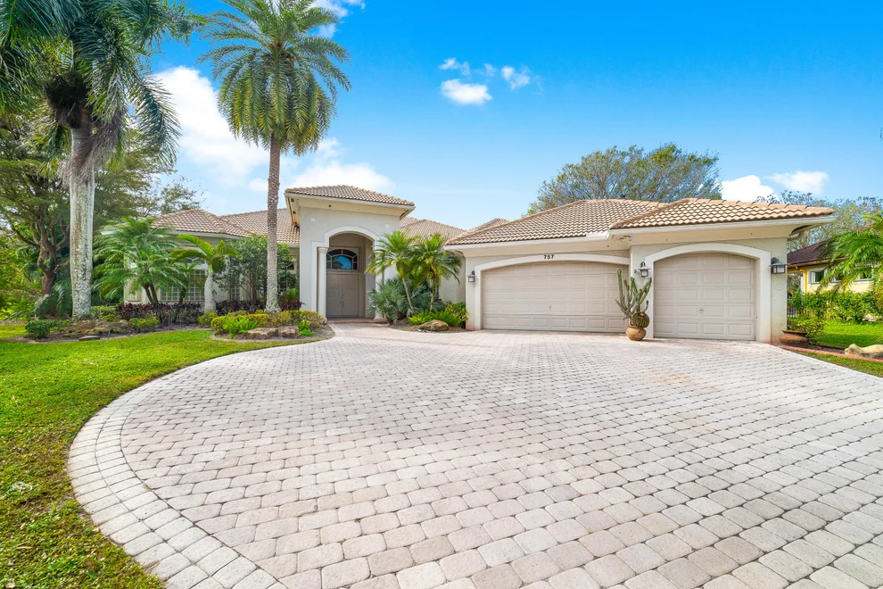 Unit for sale at 757 Pine Chase Court, Wellington, FL 33414
