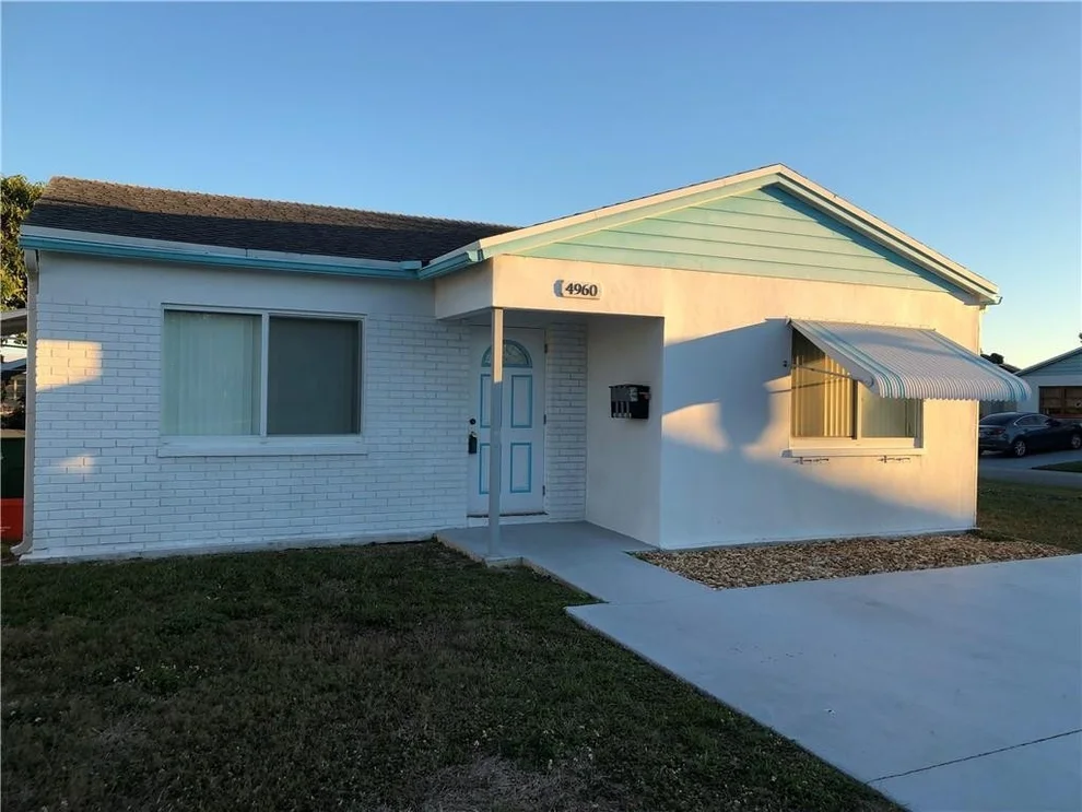 Unit for sale at 4960 NW 48th Way, Tamarac, FL 33319