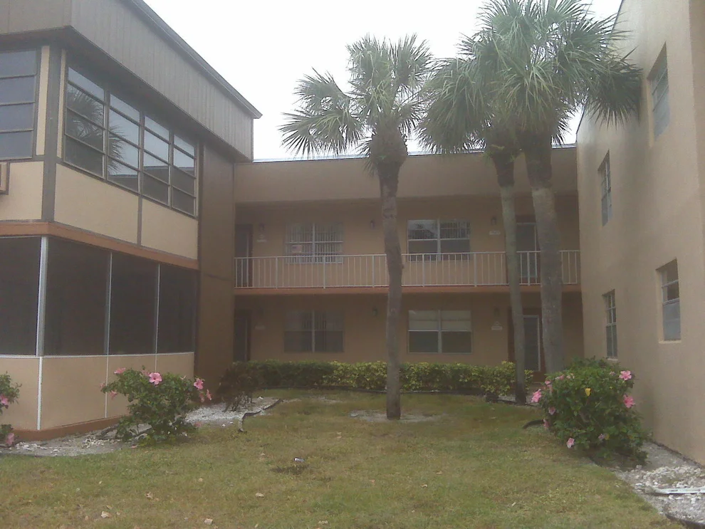 Unit for sale at 222 Brittany E, Delray Beach, FL 33446
