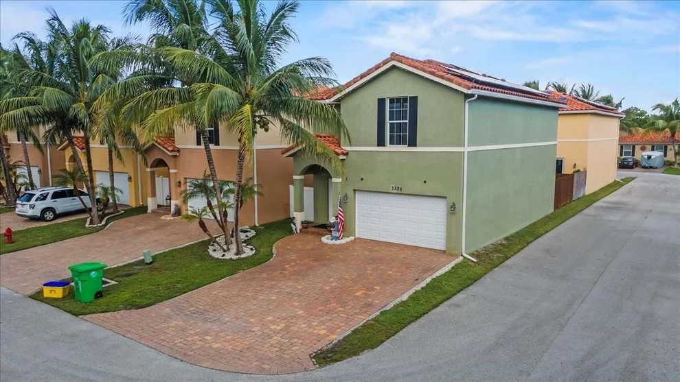 Unit for sale at 3325 Elizabeth Place S, Palm Springs, FL 33461