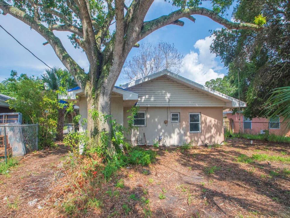 Unit for sale at 4721 28th Court, Vero Beach, FL 32967