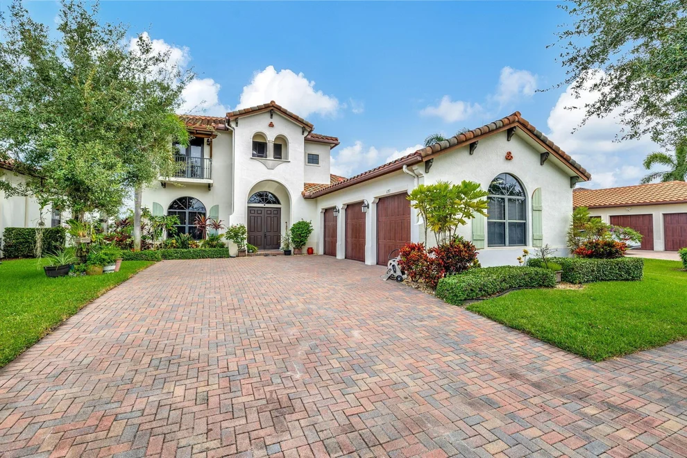 Unit for sale at 6357 Vireo Court, Lake Worth, FL 33463